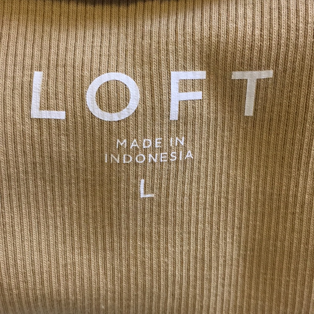 LOFT | Perfect Ribbed Mock Neck Tank Top - Picture 9 of 10